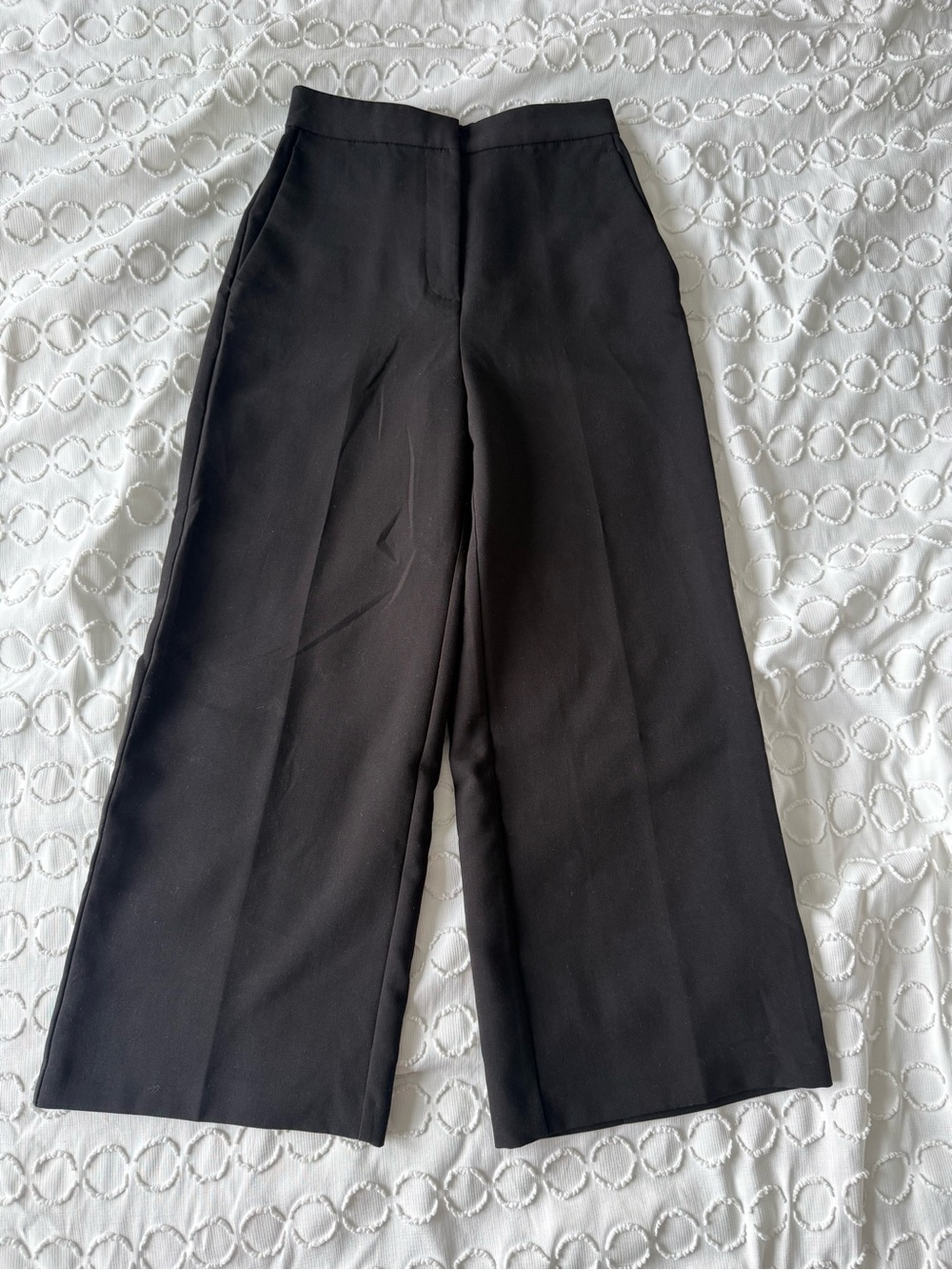 Black Wide-Leg Women's Pants